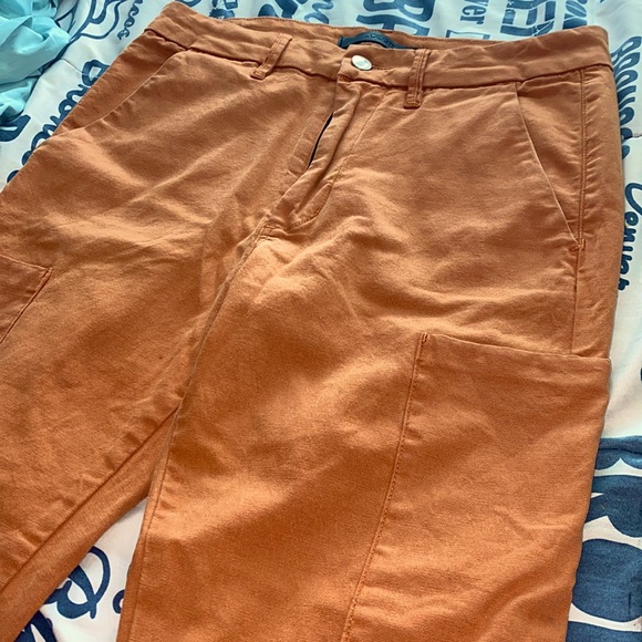 Medium-Small fit, orangey-tanish color <3 - Picture 2 of 5
